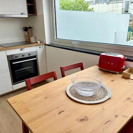Casa Verde, T1 Com Terraco, Na Da Vitoria Lägenhet *