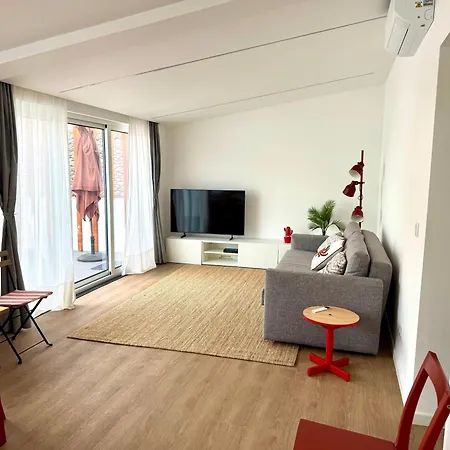 Casa Verde, T1 Com Terraco, Na Da Vitoria * Praia da Vitória