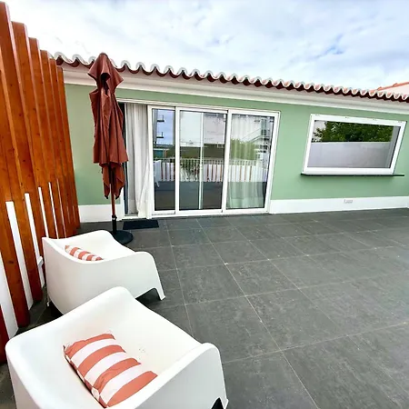 Lägenhet Casa Verde, T1 Com Terraco, Na Da Vitoria *